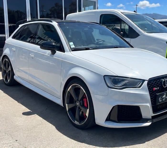 Audi RS3 Sportback blanche